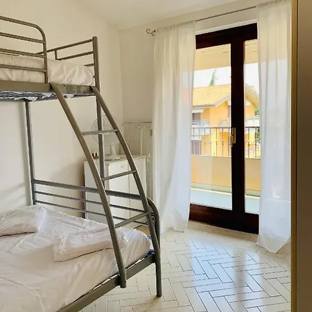 Lello Apartment - Gardacase Net Apartmán Sirmione
